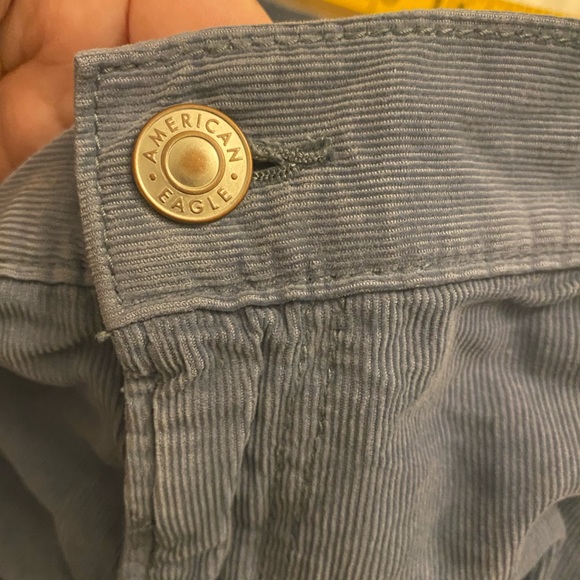American Eagle Corduroy Blue Mom Jeans - Picture 5 of 5